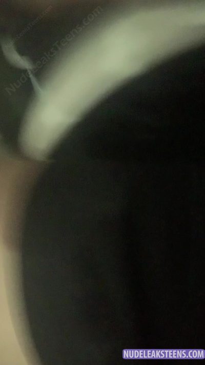 Isla Chelsea – Giving a deep sloppy blowjob