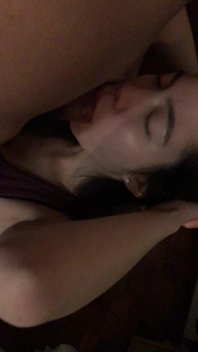 Janella Ooi – Giving a deep sloppy blowjob