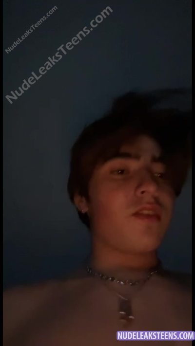 Emily Yyuan – She sucks & gags on his cock then he fucks her pussy after making her moan