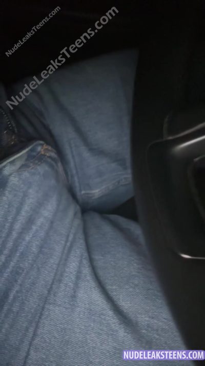 Holly Allan – Blonde slut plays with her tits and plays with her pussy under the pans