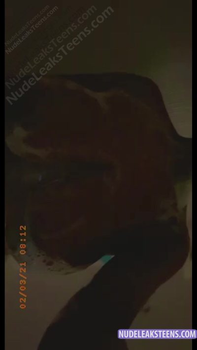 Kiera Bethley – Big tit African slut pinches her soapy nipples teasing her heavy chest