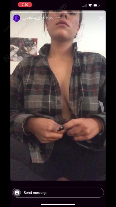Victoria – IG whore’s videos leaked in dms — showing her ass with underwear and teasing her boobies